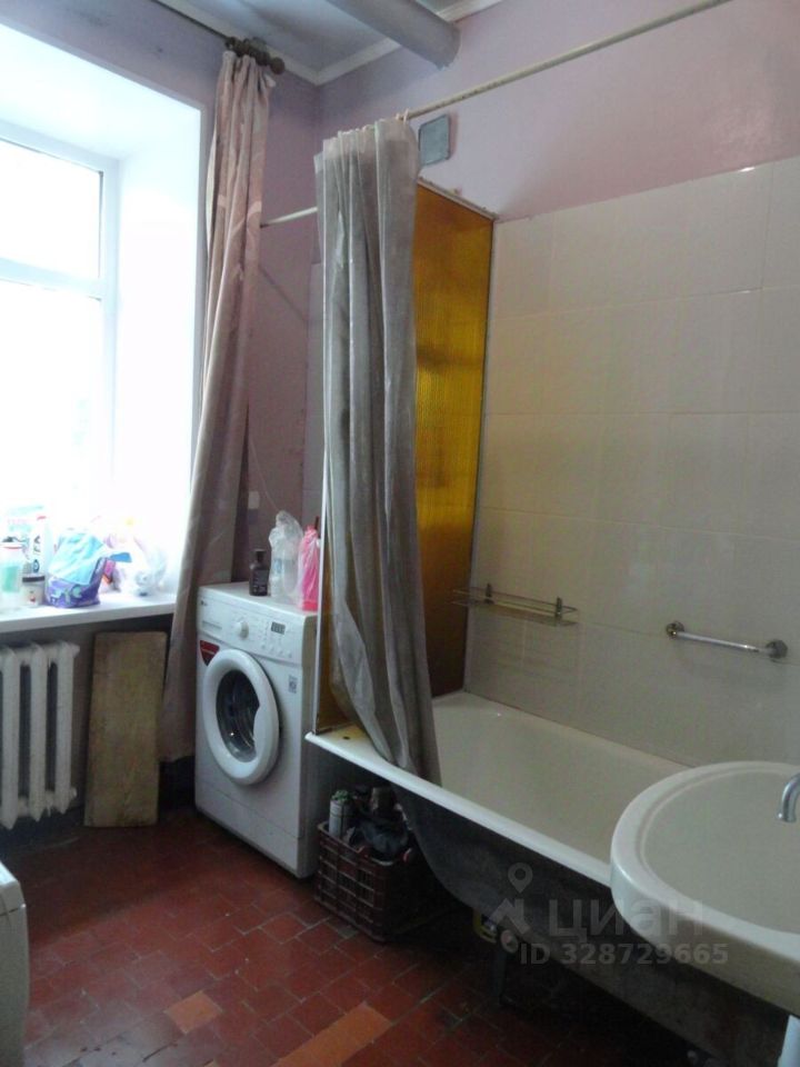 Продажа комнаты Гатчина, Красноармейский проспект, 15