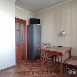 Аренда 2-комн квартиры на вторичном рынке ул Новомарьинская,  д. 18