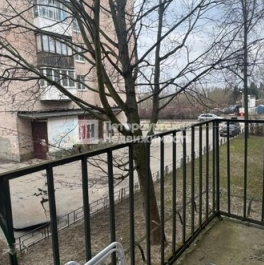 Продажа 3-комн квартиры на вторичном рынке ул Грибоедова,  д. 11