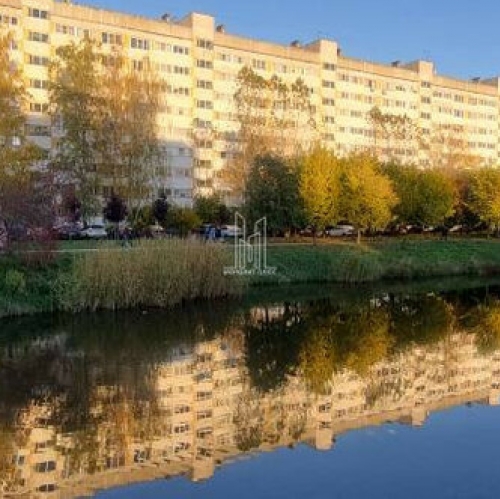 3-комн квартира улица Танкиста Хрустицкого,  д. 7 литА