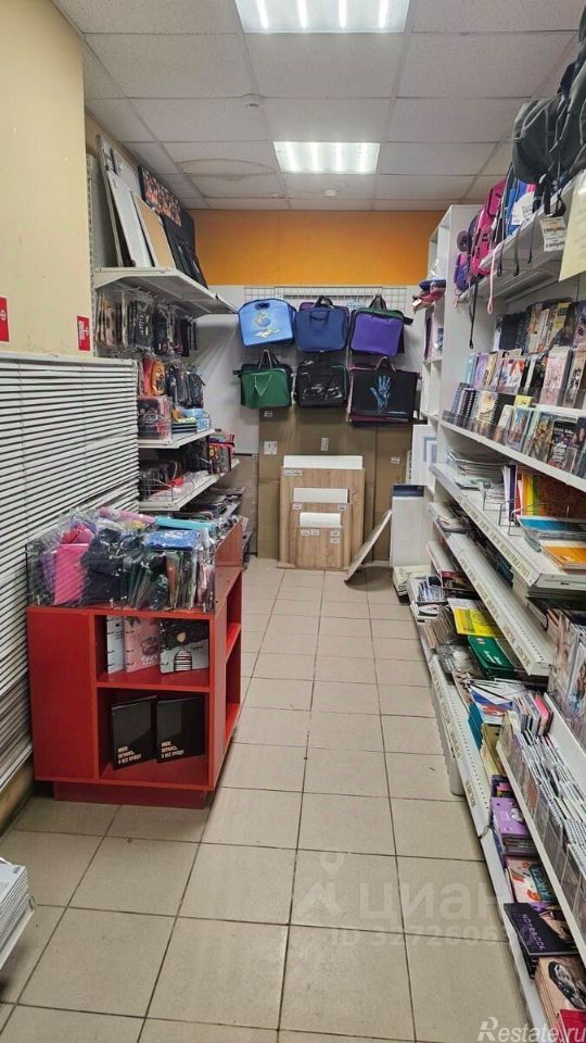 Аренда торгового помещения Просвещения пр-кт,  д. 76 к1