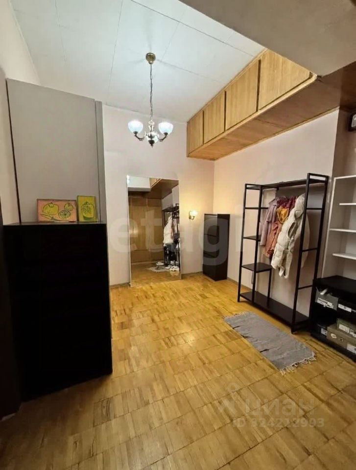 Продажа 2-комн квартиры на вторичном рынке Казарменный переулок, 8С3