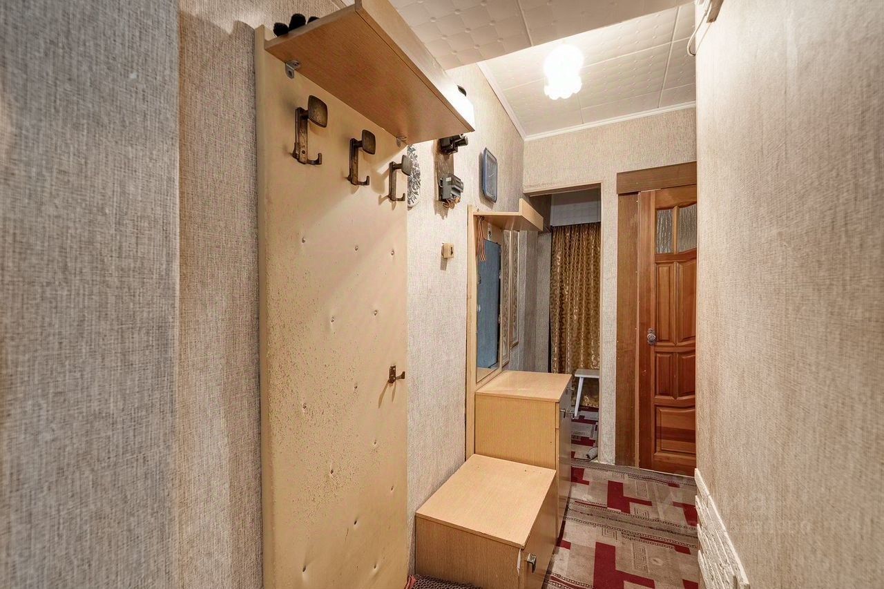 Продажа 2-комн квартиры на вторичном рынке Зарайск г, Южный кв-л,  д. 4