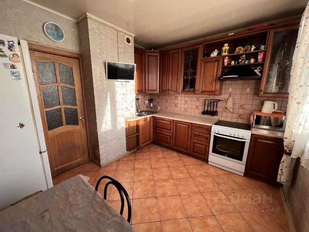 Продажа 3-комн квартиры на вторичном рынке Химки, улица Панфилова, 10