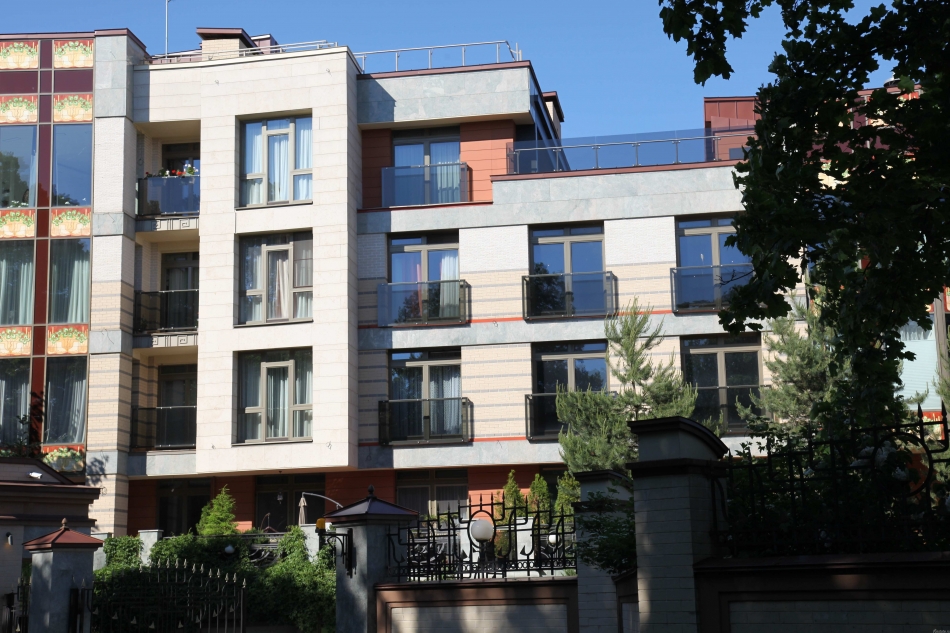 Продажа 2-комн квартиры на вторичном рынке Славянская наб ,  д. 59