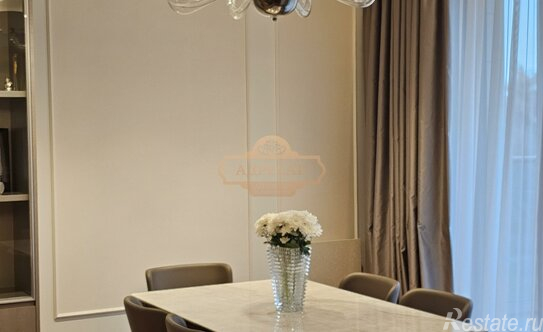 Продажа 3-комн квартиры на вторичном рынке Вязовая улица,  д. 8