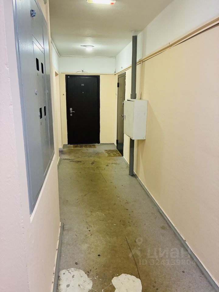 Продажа 1-комн квартиры на вторичном рынке улица Главмосстроя, 10