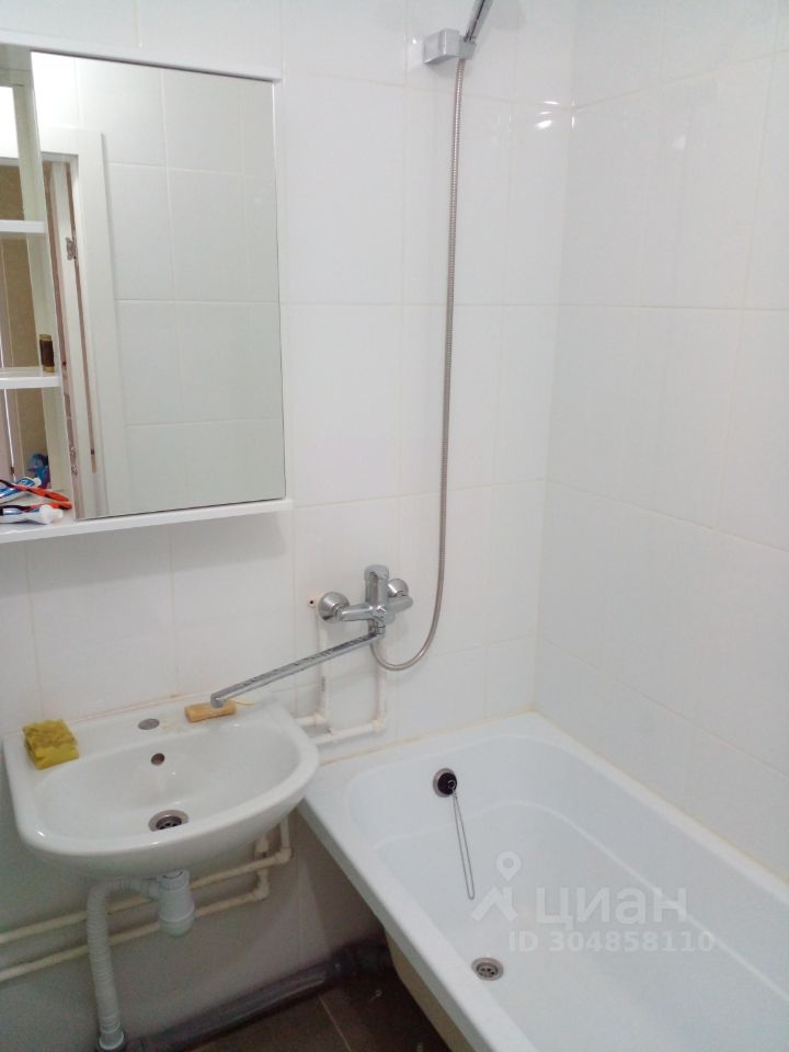 Продажа 3-комн квартиры на вторичном рынке Сестрорецк, улица Мосина, 5