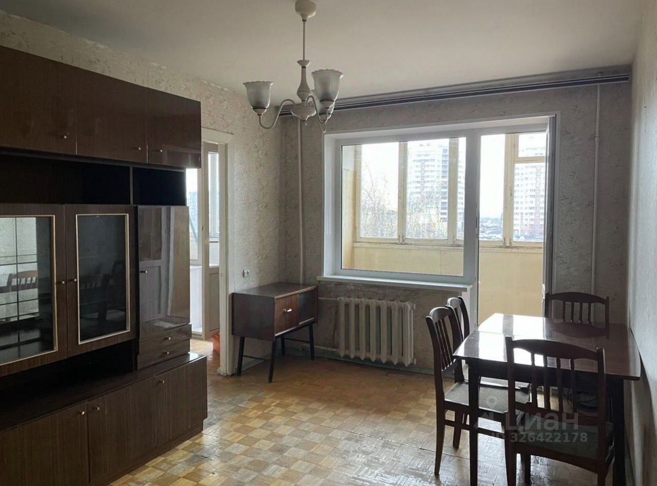 Продажа 3-комн квартиры на вторичном рынке Коломна, улица Девичье Поле, 13