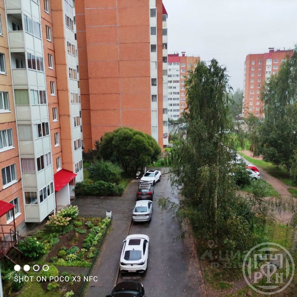 Продажа 3-комн квартиры на вторичном рынке Южный мкр, улица Московская, 25/6
