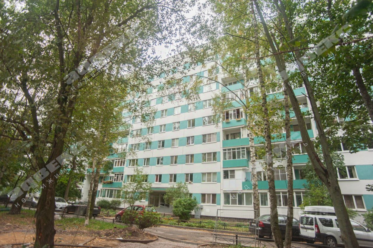 Продажа 3-комн квартиры на вторичном рынке Наличная улица, 36К7