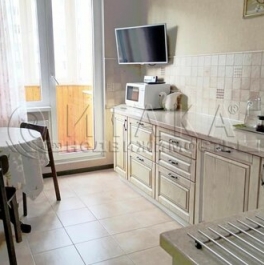 Продажа 2-комн квартиры на вторичном рынке Богатырский пр-кт,  д. 48,  к. 1