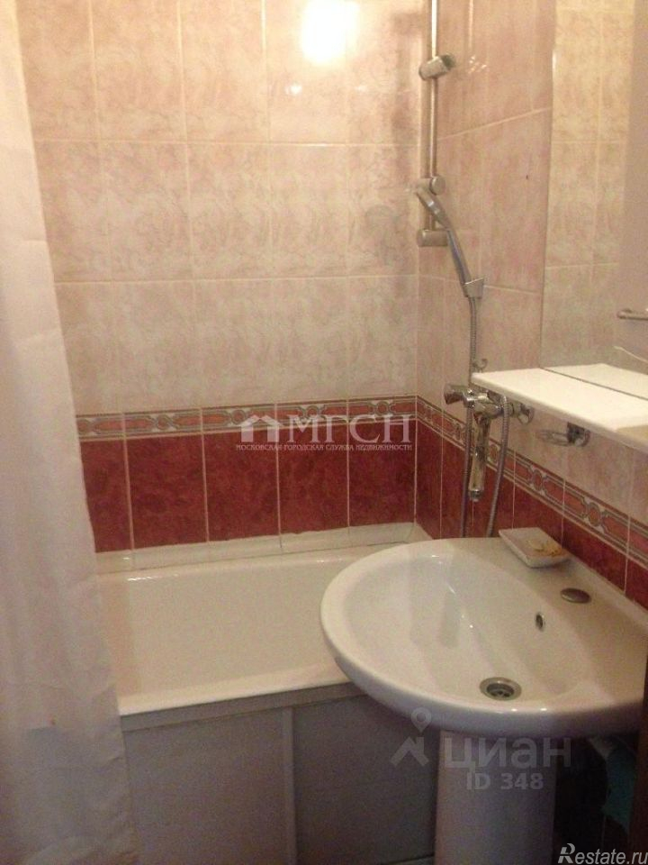 Аренда 1-комн квартиры на вторичном рынке Мячковский бульвар,  д. 27