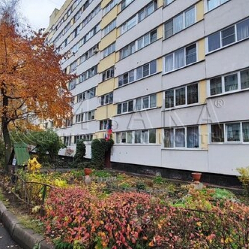 3-комн квартира Ветеранов пр-кт,  д. 3 к1