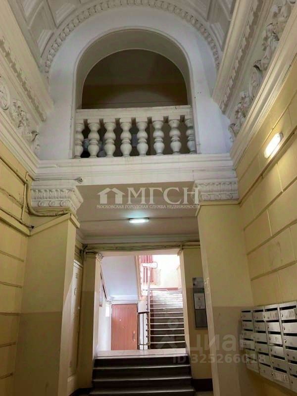 Продажа 3-комн квартиры на вторичном рынке Киевская улица, 22