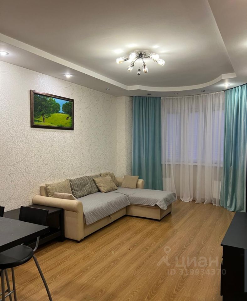 Аренда 2-комн квартиры на вторичном рынке Одинцово, улица Чистяковой, 6