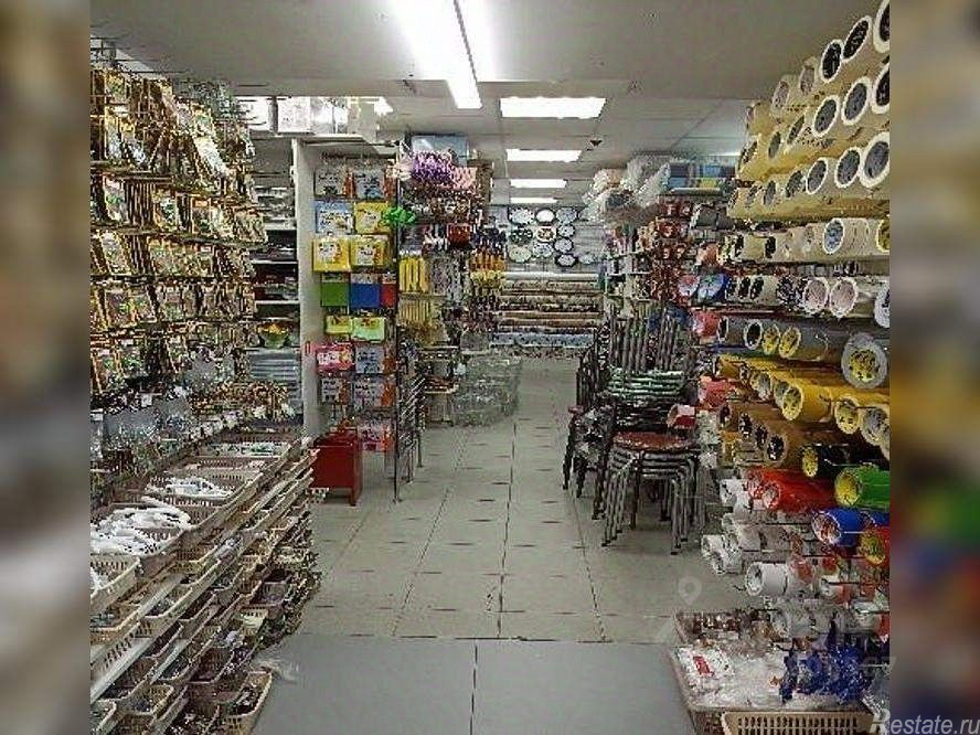 Аренда торгового помещения улица Римского-Корсакова,  д. 2