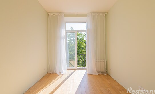 Продажа 2-комн квартиры на вторичном рынке улица Гастелло,  д. 10