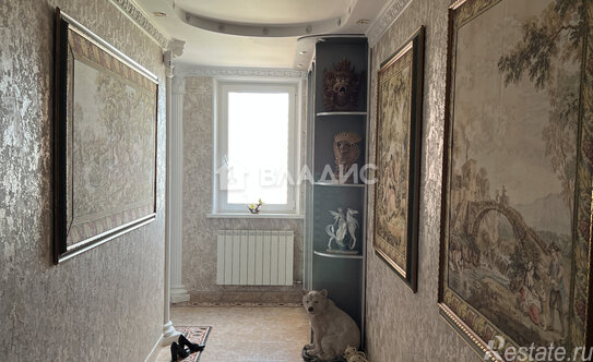 Продажа 4-комн квартиры на вторичном рынке улица Грекова,  д. 5