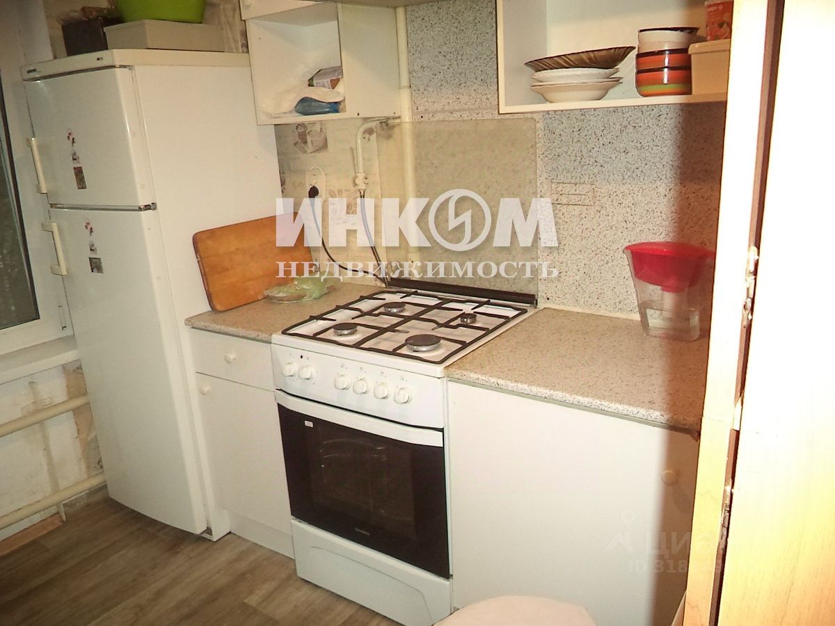 Продажа 2-комн квартиры на вторичном рынке улица Шверника, 5К2