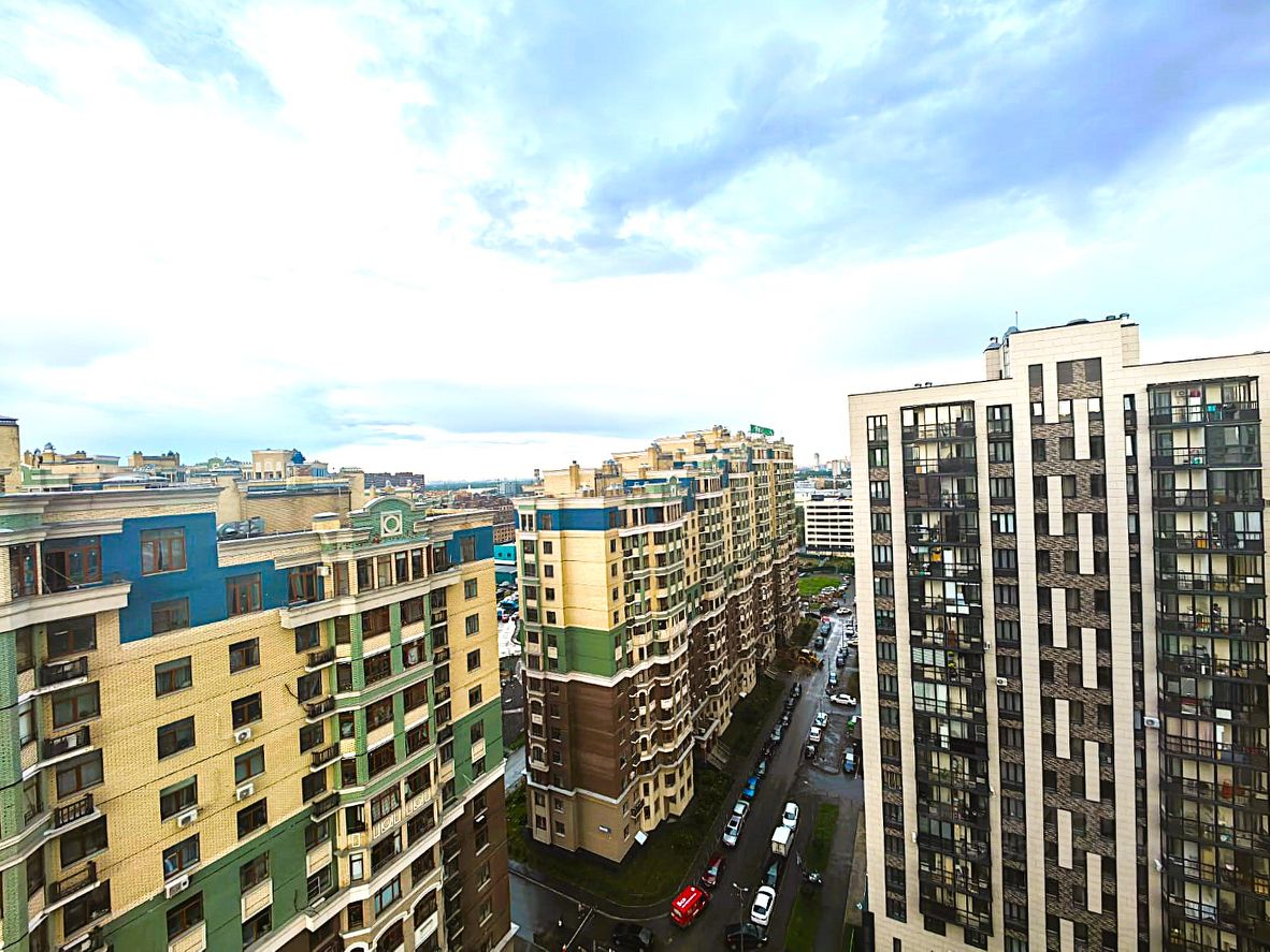 Продажа 3-комн квартиры на вторичном рынке Химки, улица Имени К.И. Вороницына, 1к1