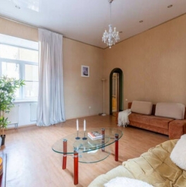 Продажа 1-комн квартиры на вторичном рынке Галерная улица,  д. 34