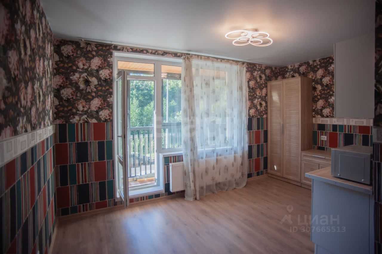Продажа студии Черниговская улица, 17