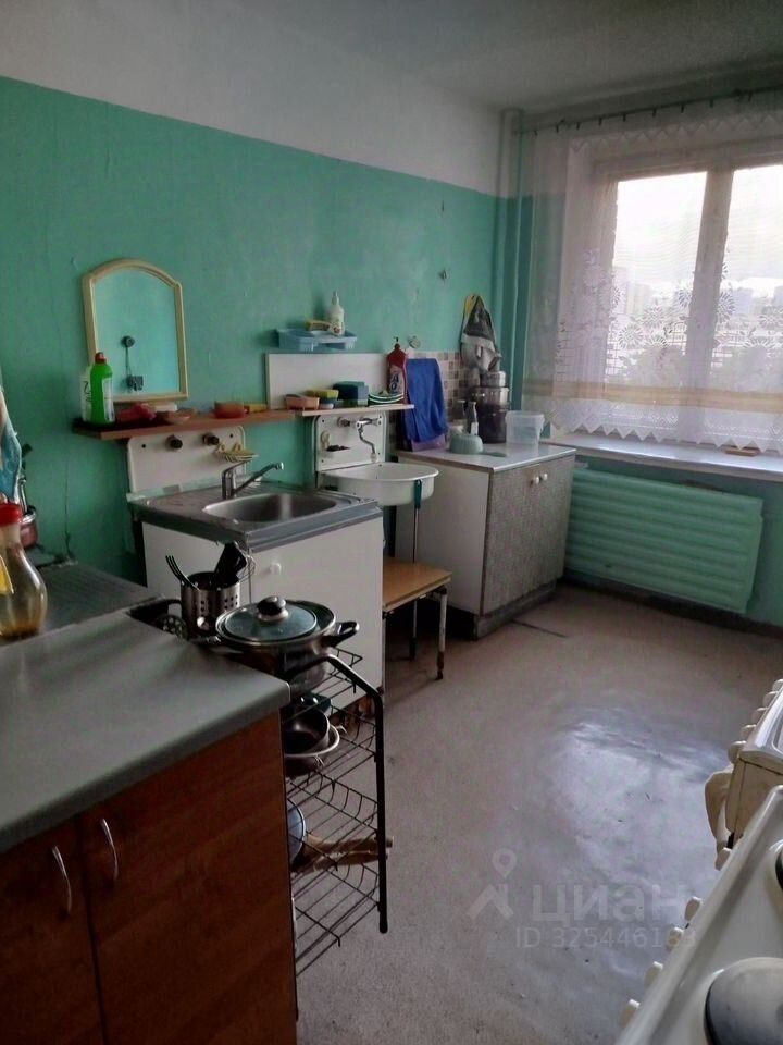 Продажа комнаты улица Композиторов, 24К1