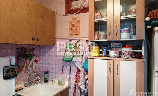 Продажа 2-комн квартиры на вторичном рынке Гатчина, ул Володарского,  д. 15