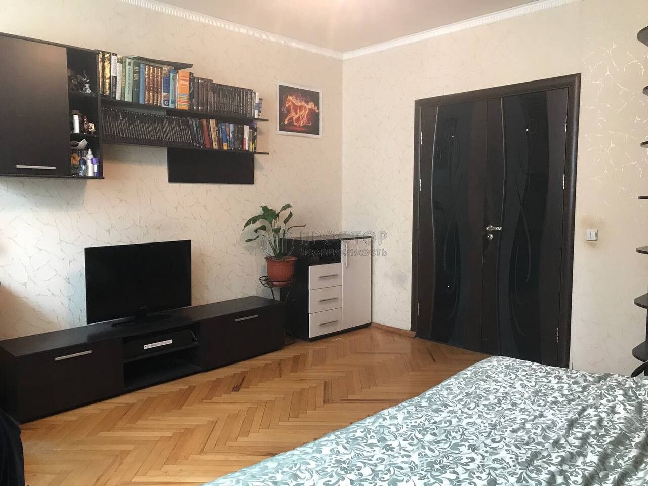 Продажа 3-комн квартиры на вторичном рынке Керамический проезд, 71К1