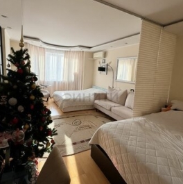 Продажа 2-комн квартиры на вторичном рынке ул Юных Ленинцев,  д. 47,  к. 4