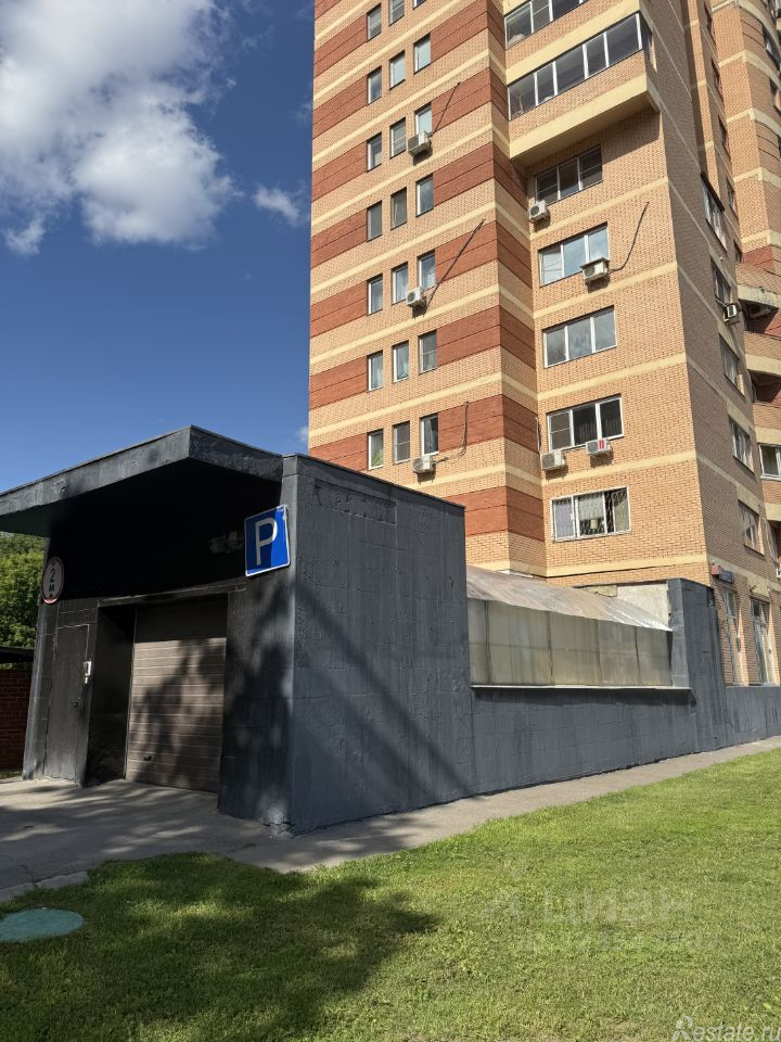 Продажа гаража Карамышевская набережная,  д. 28 к1