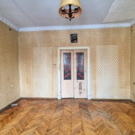 Продажа 2-комн квартиры на вторичном рынке Московский пр-кт,  д. 151а