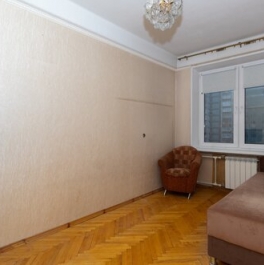 Продажа 3-комн квартиры на вторичном рынке улица Ярослава Гашека,  д. 4 к3