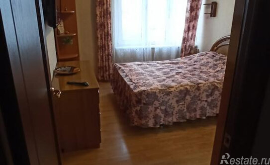 Продажа 3-комн квартиры на вторичном рынке Ставропольская улица,  д. 36