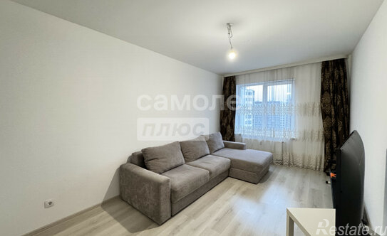 Продажа 3-комн квартиры на вторичном рынке Ветеранов пр-кт