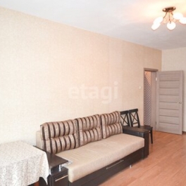 Продажа 2-комн квартиры на вторичном рынке Бухарестская ул,  д. 80