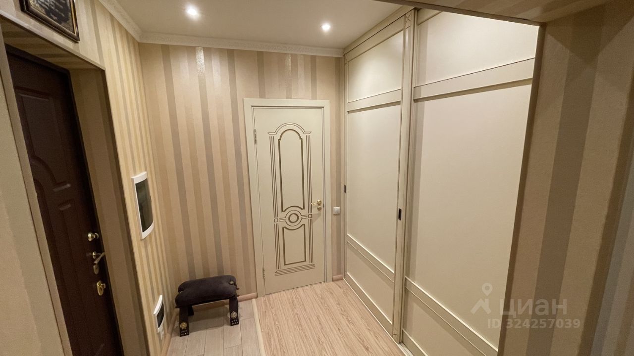 Аренда 3-комн квартиры на вторичном рынке улица Москворечье, 4к6