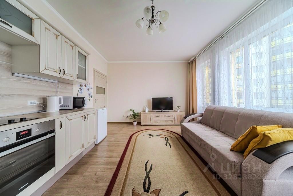Продажа 1-комн квартиры на вторичном рынке Кондратьевский проспект, 68к4