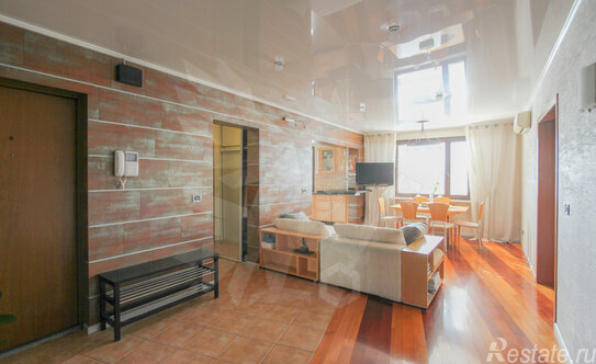 Продажа 4-комн квартиры на вторичном рынке ул Удальцова,  д. 87,  к. 3