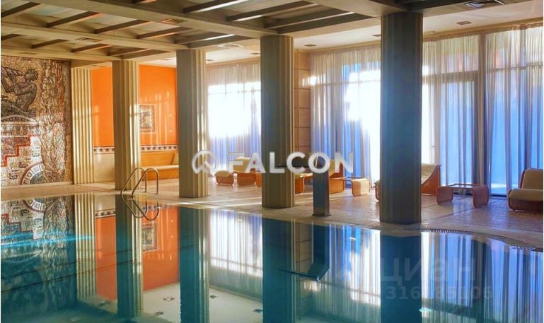 Продажа 4-комн квартиры на вторичном рынке Большой Левшинский переулок, 11