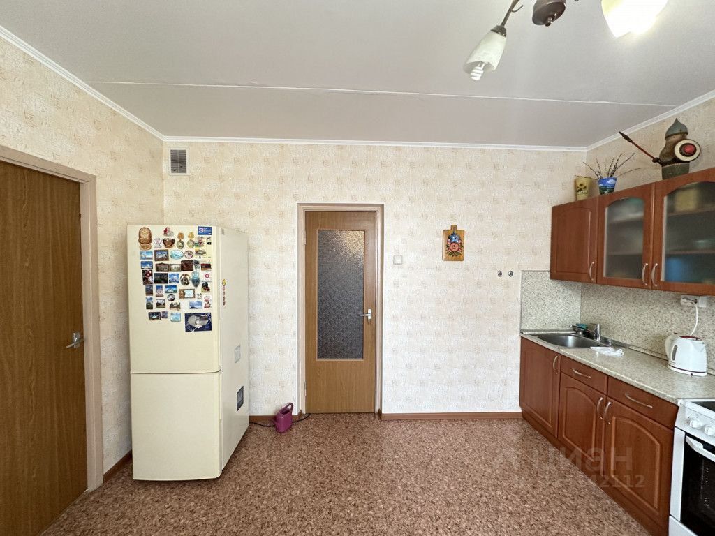 Продажа 2-комн квартиры на вторичном рынке улица Главмосстроя, 10