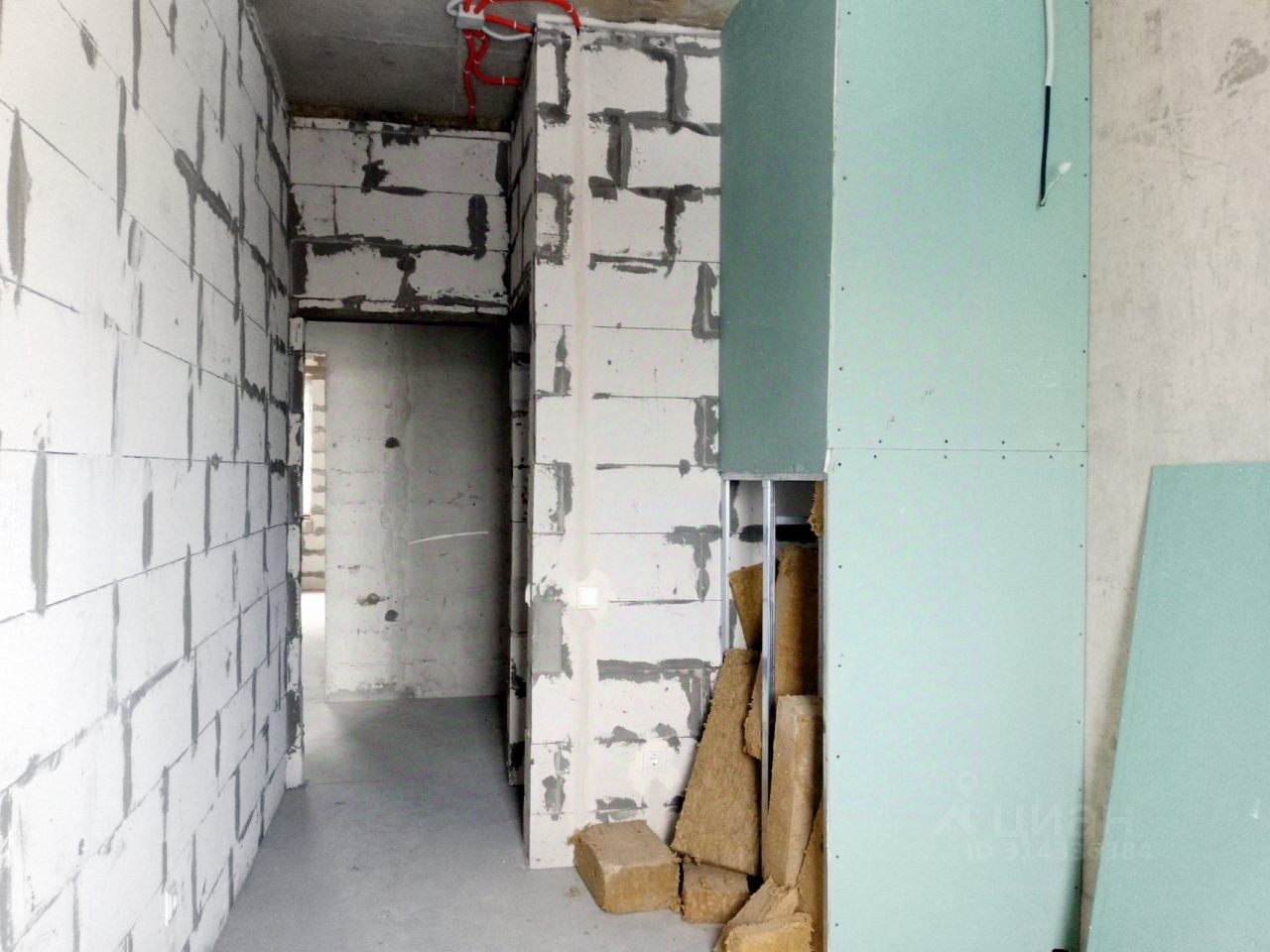 Продажа 2-комн квартиры на вторичном рынке Рощино пгт, улица Социалистическая, 102к2