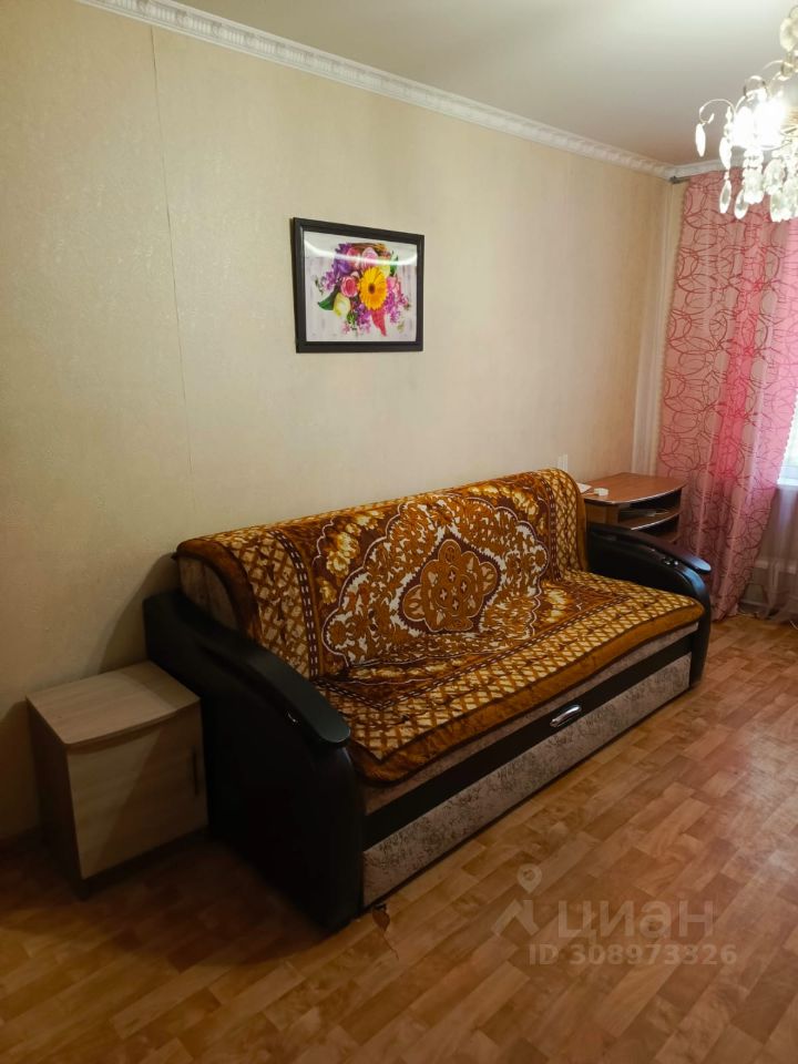 Аренда 2-комн квартиры на вторичном рынке Химки, 9 Мая улица, 18а