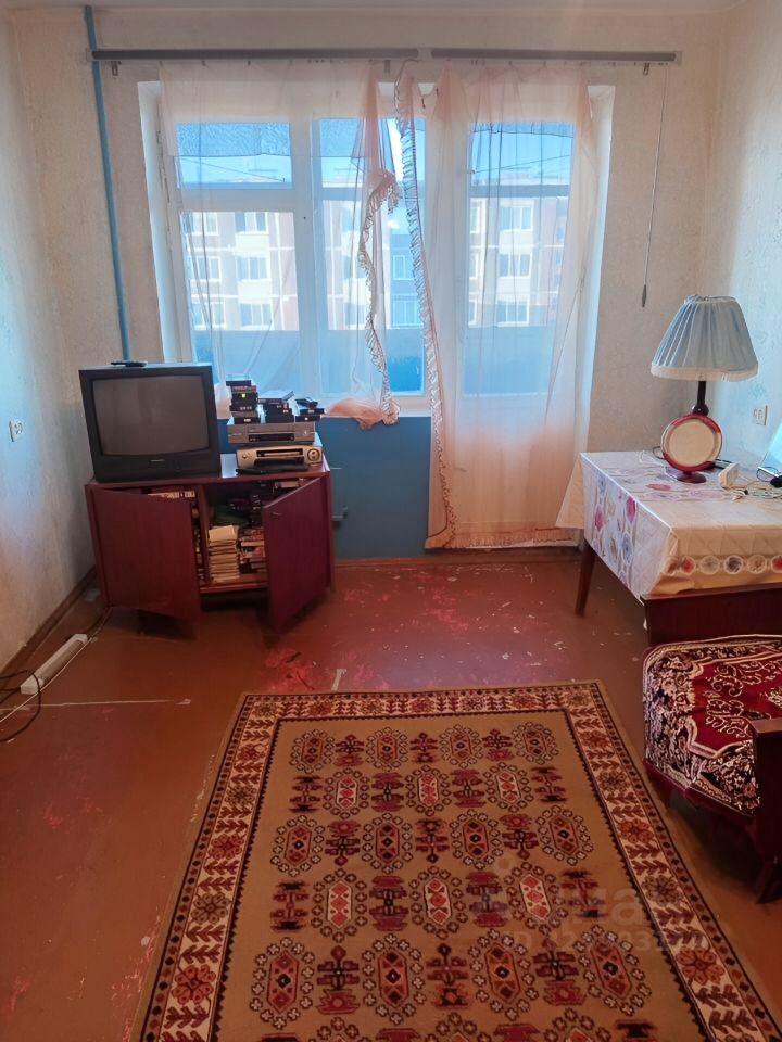 Продажа 1-комн квартиры на вторичном рынке Сланцы, улица Ленина, 21А