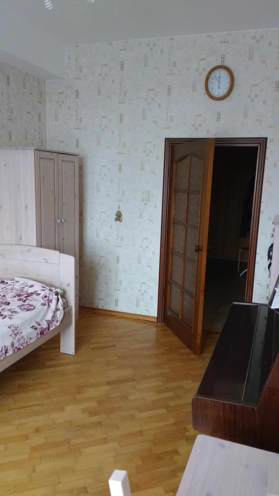 Продажа 2-комн квартиры на вторичном рынке Колпино г, Ремизова ул,  д. 11