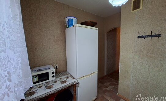 Продажа 2-комн квартиры на вторичном рынке Калининец, ул Фабричная,  д. 7