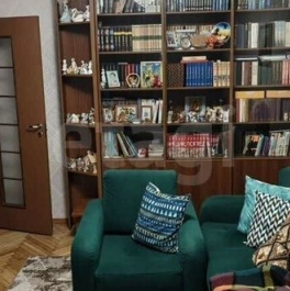 Продажа 3-комн квартиры на вторичном рынке Новоизмайловский пр-кт,  д. 42,  к. 2