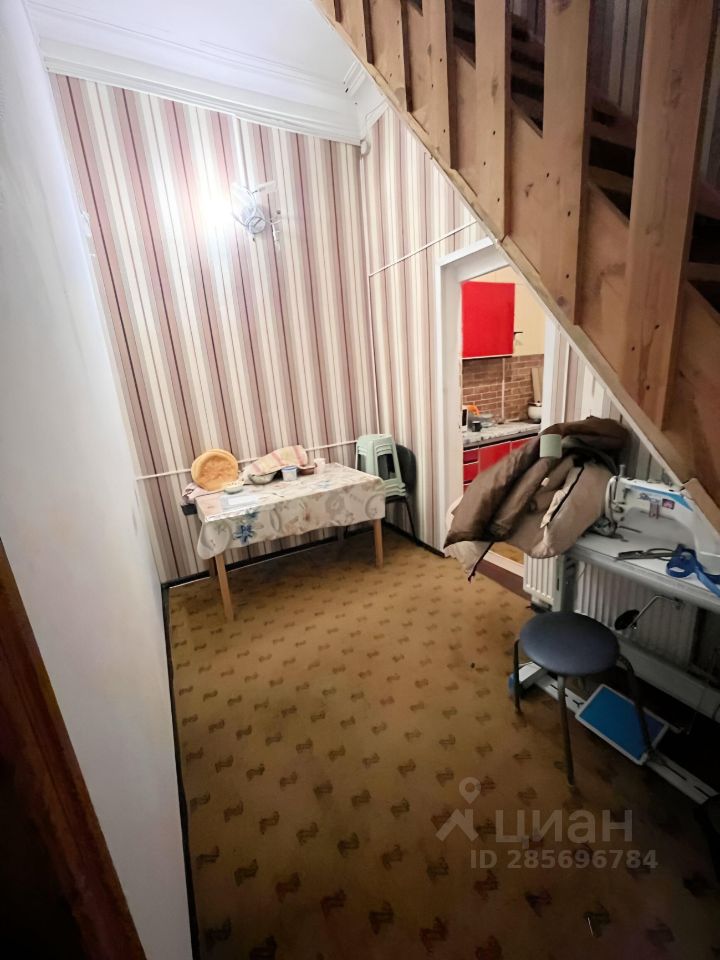 Продажа 2-комн квартиры на вторичном рынке Гатчина, улица Рыбакова, 25