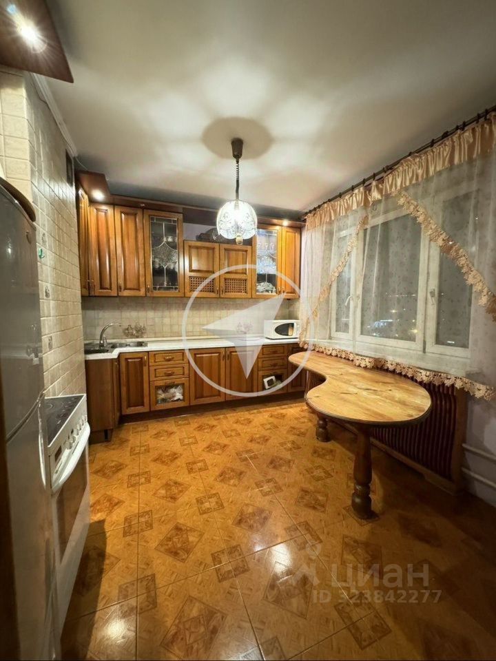 Продажа 3-комн квартиры на вторичном рынке Миклухо-Маклая улица, 30